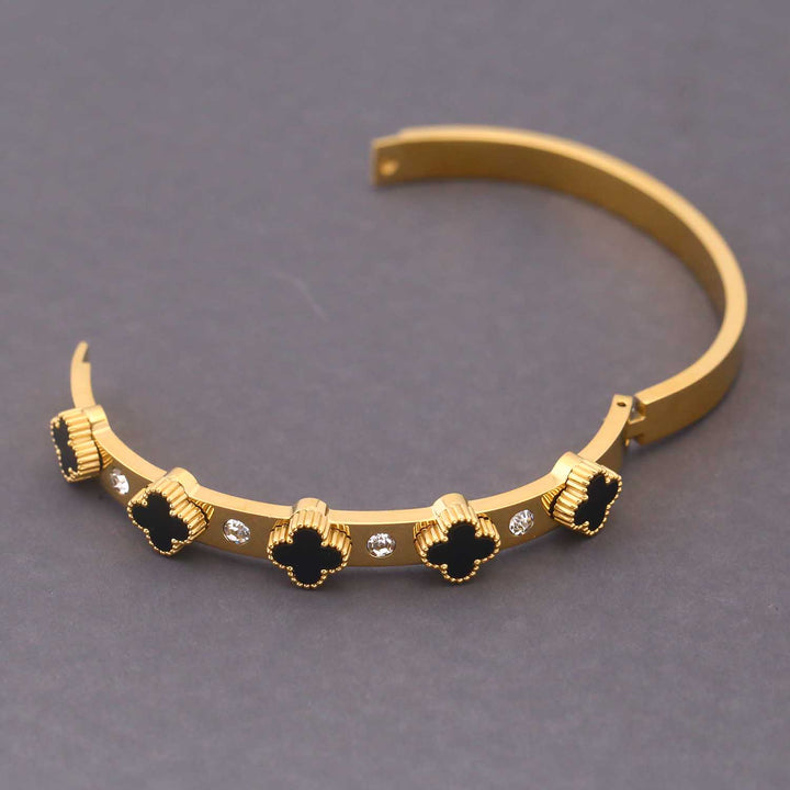 Golden Xeir Bracelet