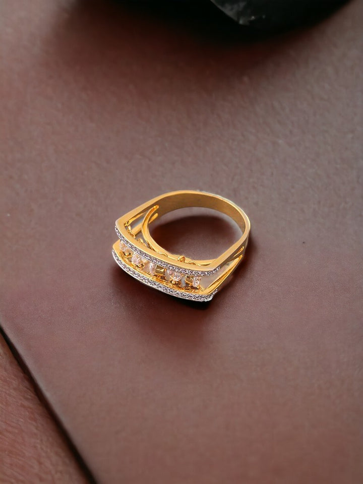 Golden Yachana Zirconia Ring