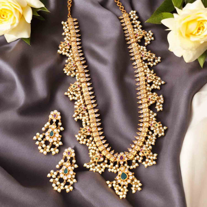 Golden Yansi Antique Jewellery Set