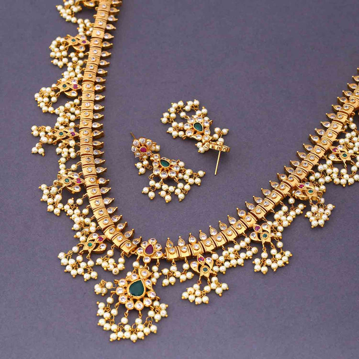 Golden Yansi Antique Jewellery Set