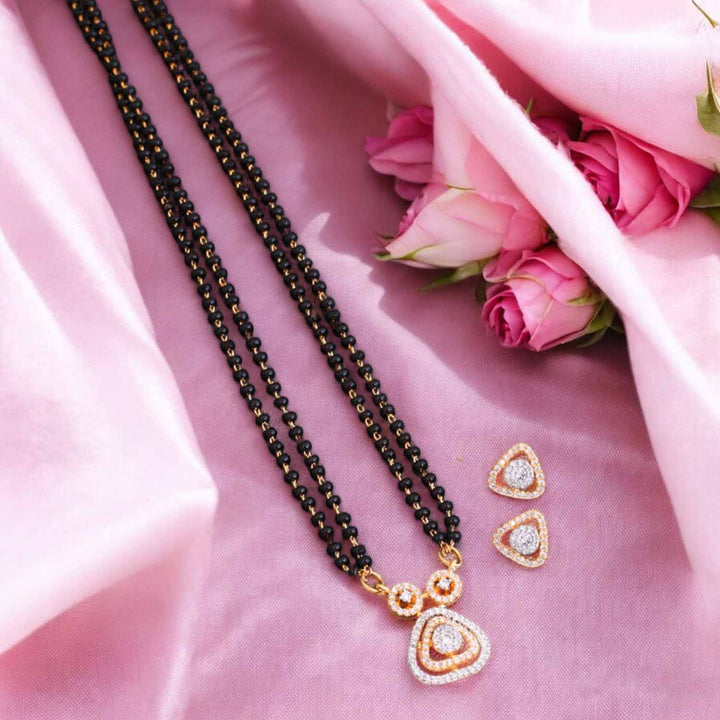 Golden Yarisee Mangalsutra Set