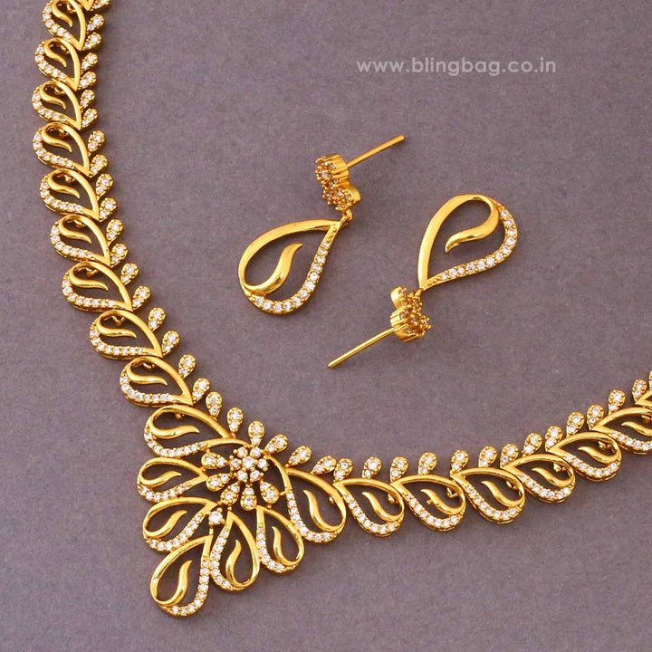 Golden Yashi Antique Jewellery Set- New Arrival