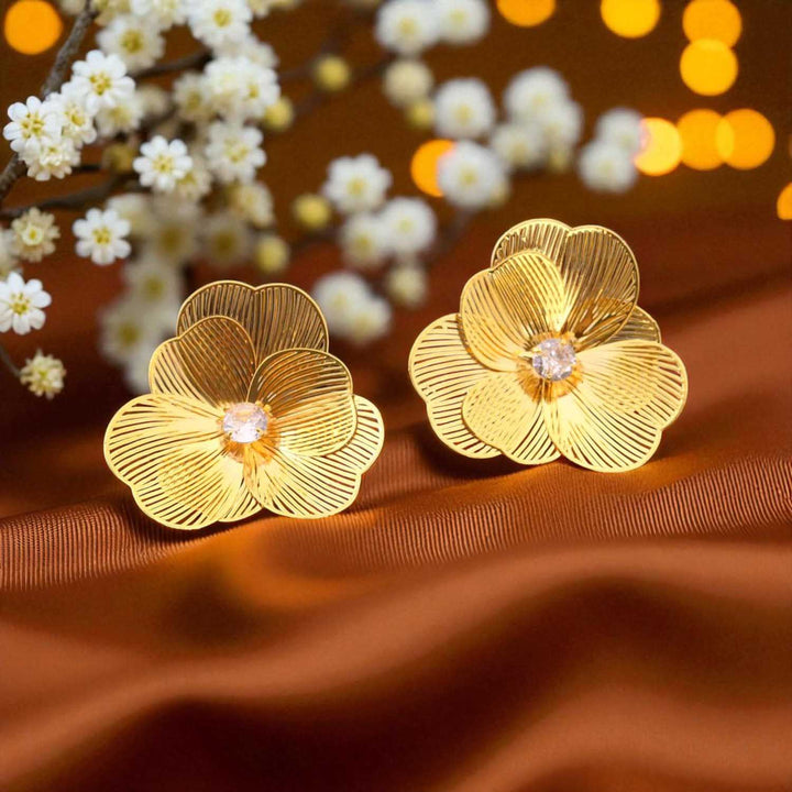 Golden Yui Studs