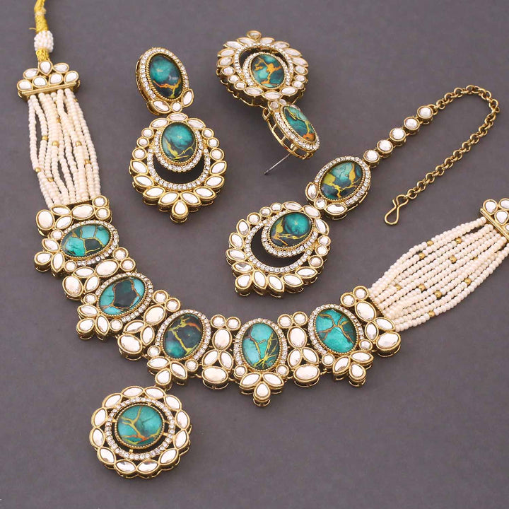 Green Jayashree Kundan Jewellery Set