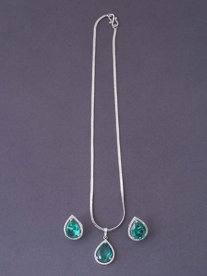 Rama Periera Pendant Set