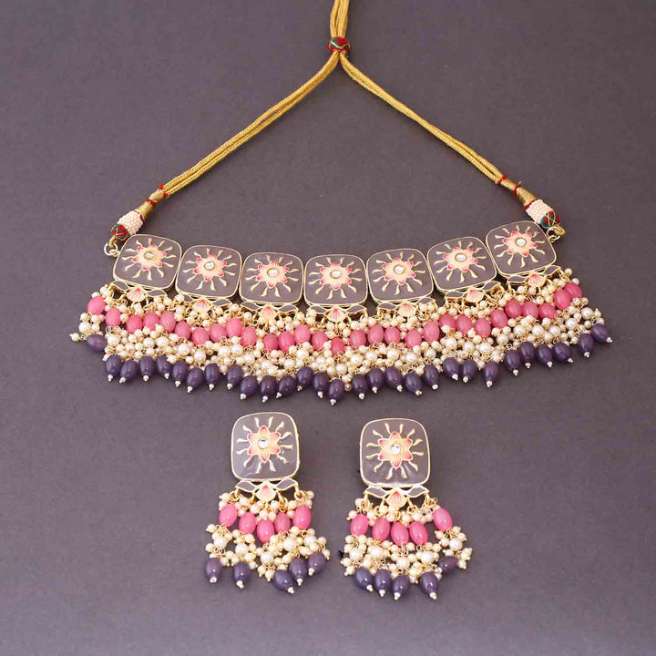 Grey Gayatrie Kundan Jewellery Set