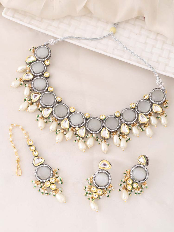 Grey Prativa Jewellery Set