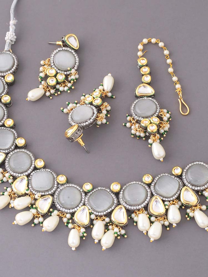 Grey Prativa Jewellery Set