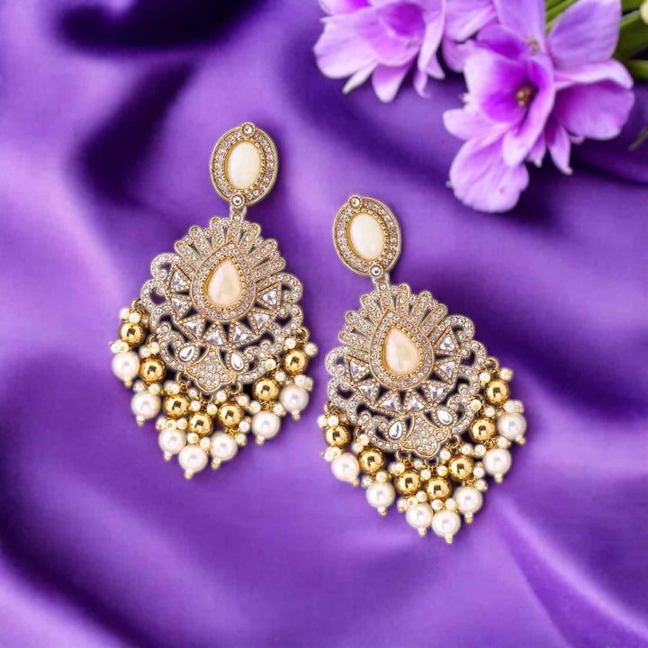 Ivory Aaliyah Chandbalis