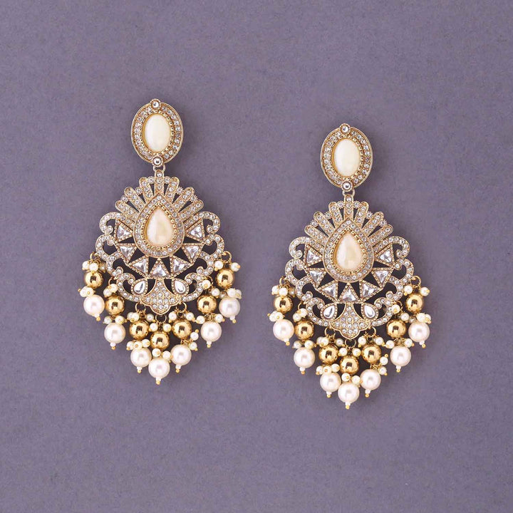 Ivory Aaliyah Chandbalis