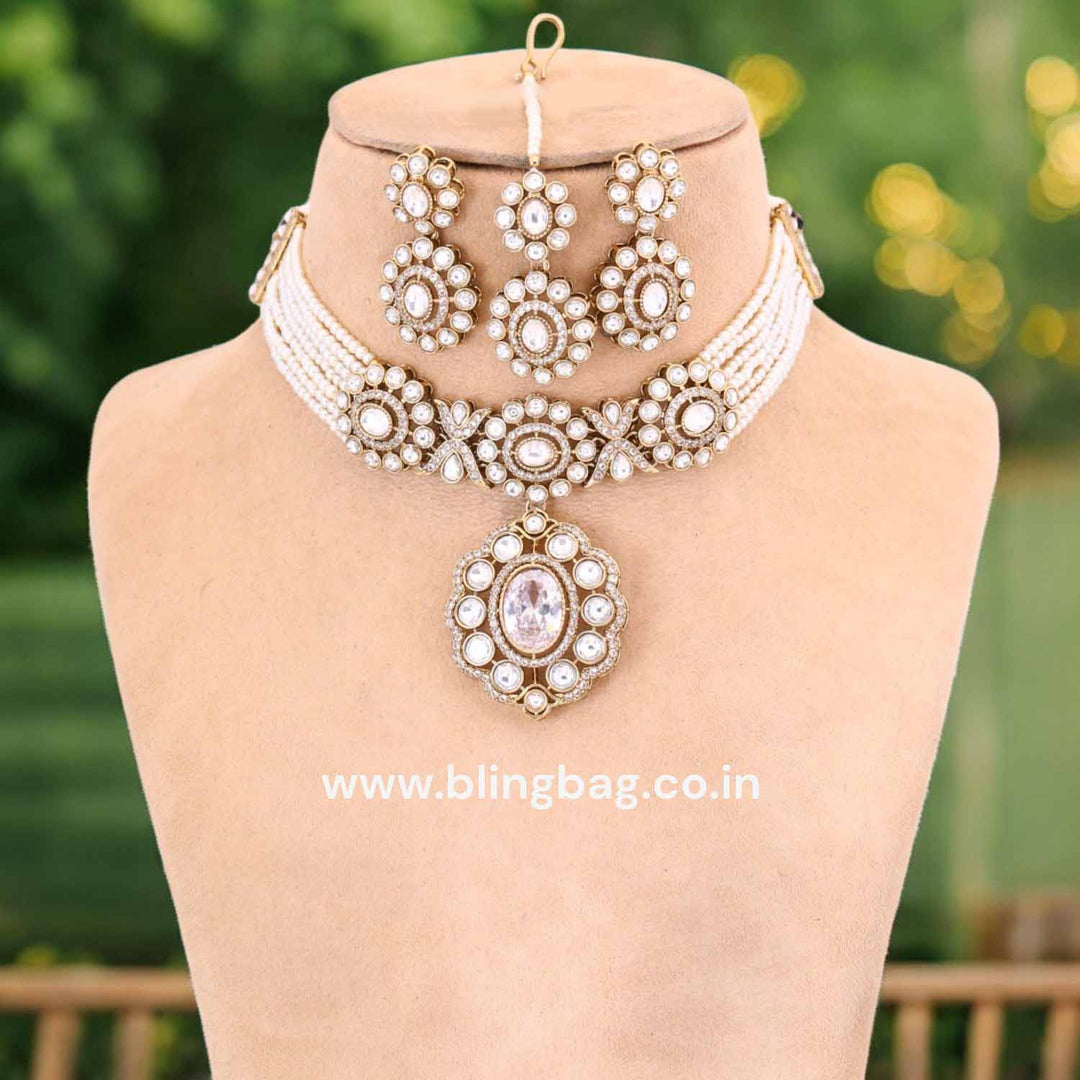 Ivory Aaravni Victorian Jewellery Set- New Arrival