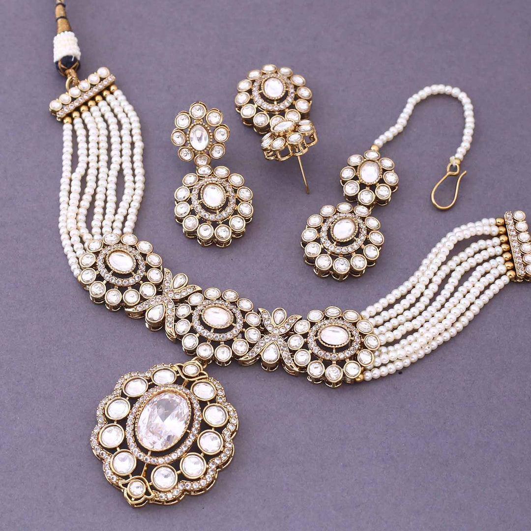 Ivory Aaravni Victorian Jewellery Set- New Arrival