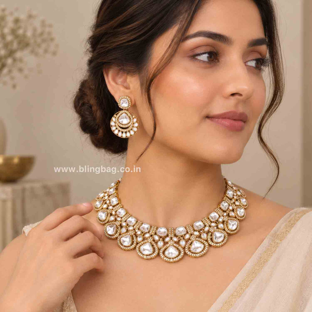 Ivory Aarna Kundan Jewellery Set
