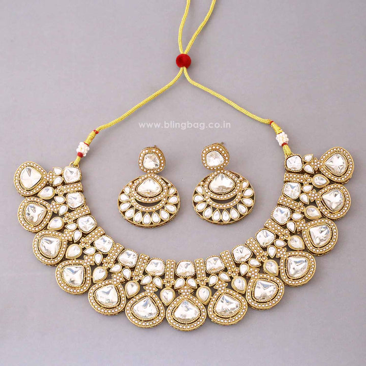 Ivory Aarna Kundan Jewellery Set