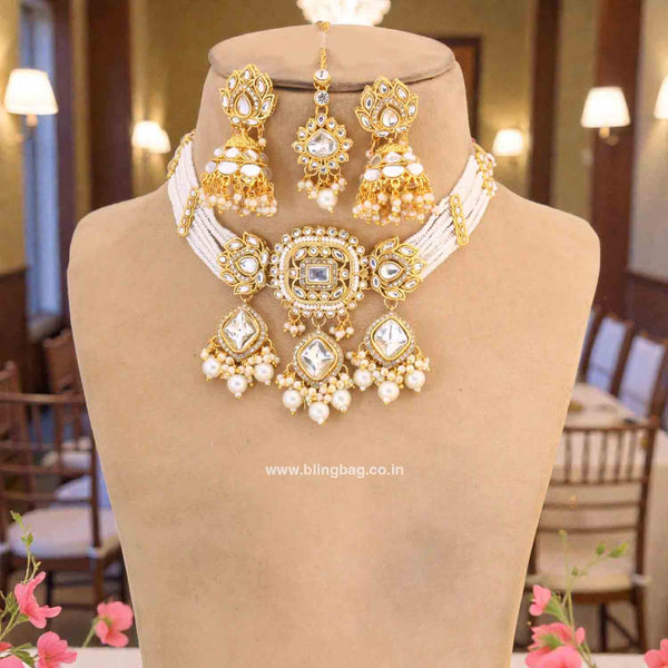 Ivory Aashi Kundan Jewellery Set
