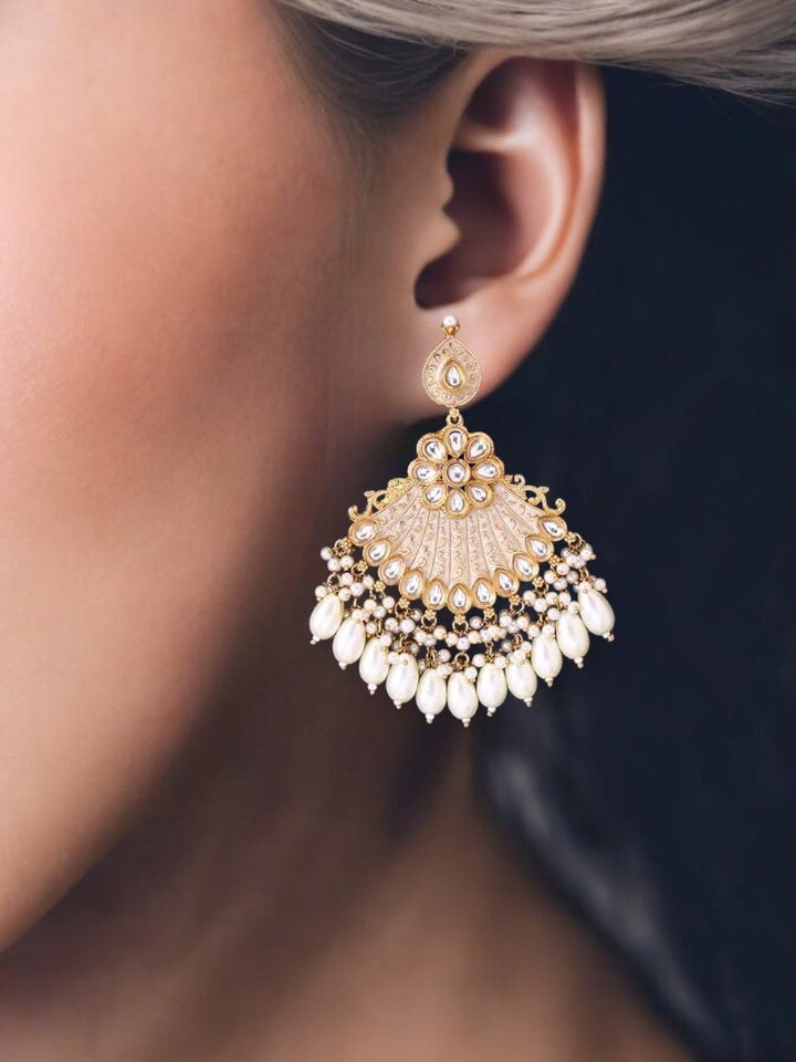 Ivory Aayesha Chandbalis