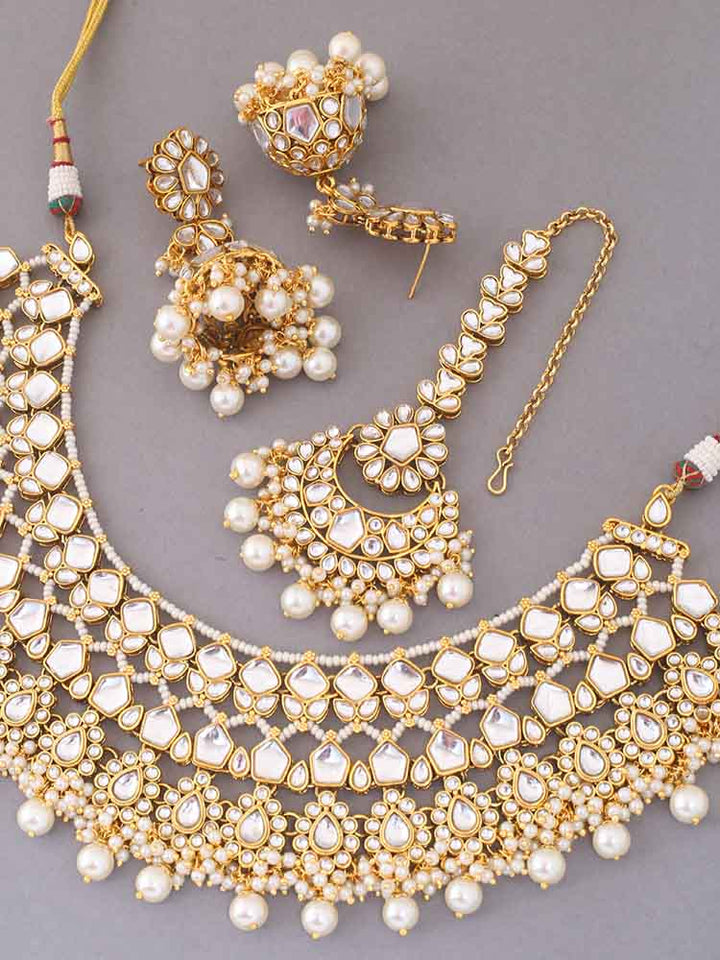 Ivory Abhaya Kundan Jewellery Set