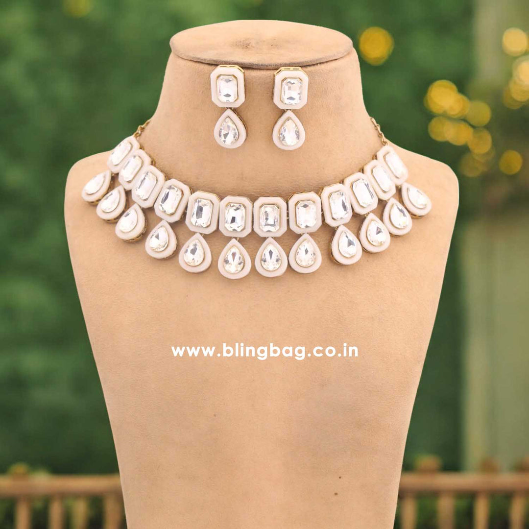 Ivory Abihaya Kundan Jewellery Set