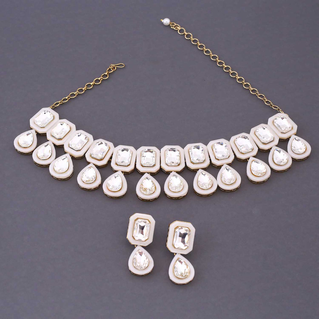 Ivory Abihaya Kundan Jewellery Set