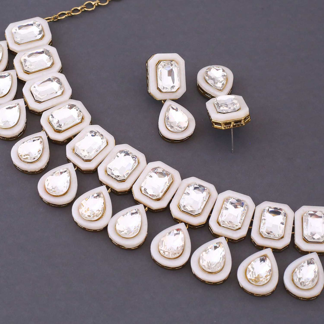Ivory Abihaya Kundan Jewellery Set