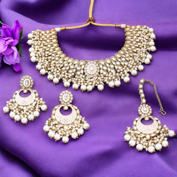 Ivory Aditni Kundan Jewellery Set