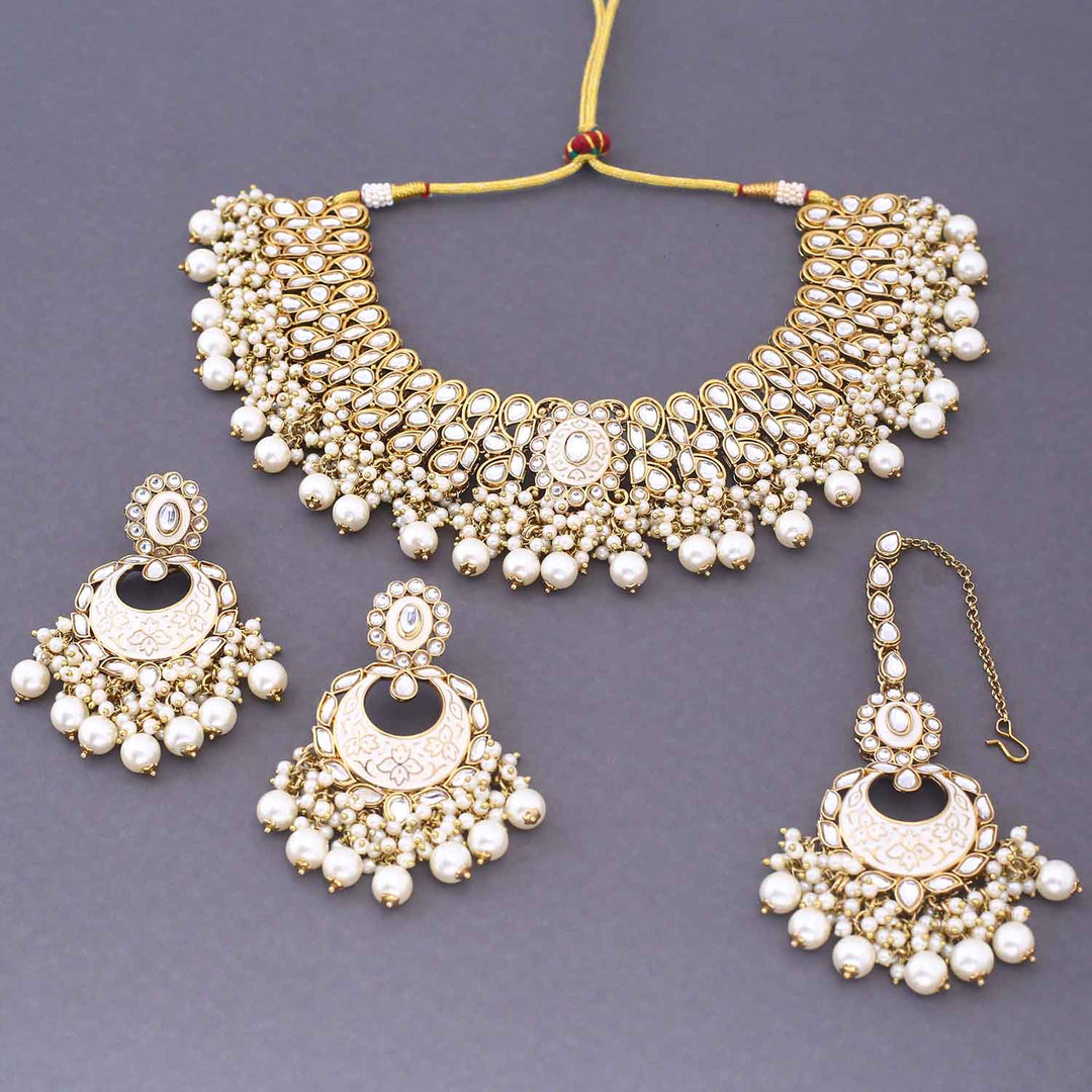 Ivory Aditni Kundan Jewellery Set