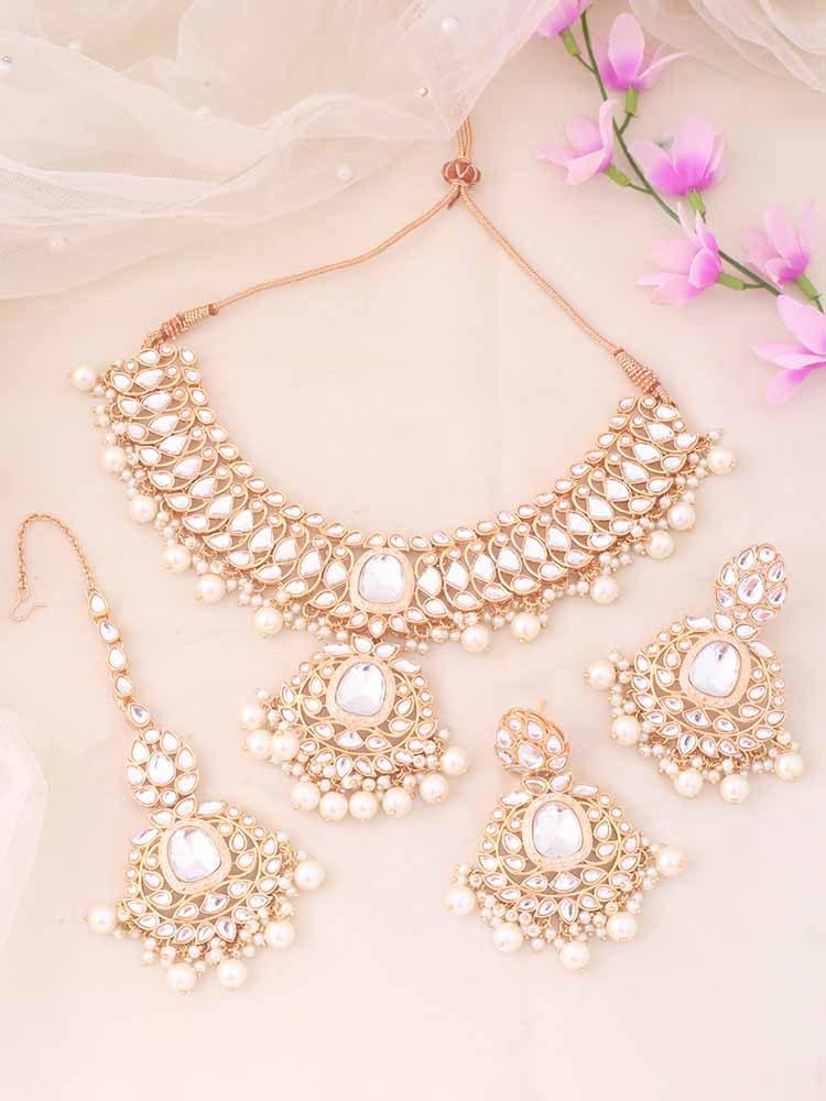 Ivory Aigiri Jewellery Set
