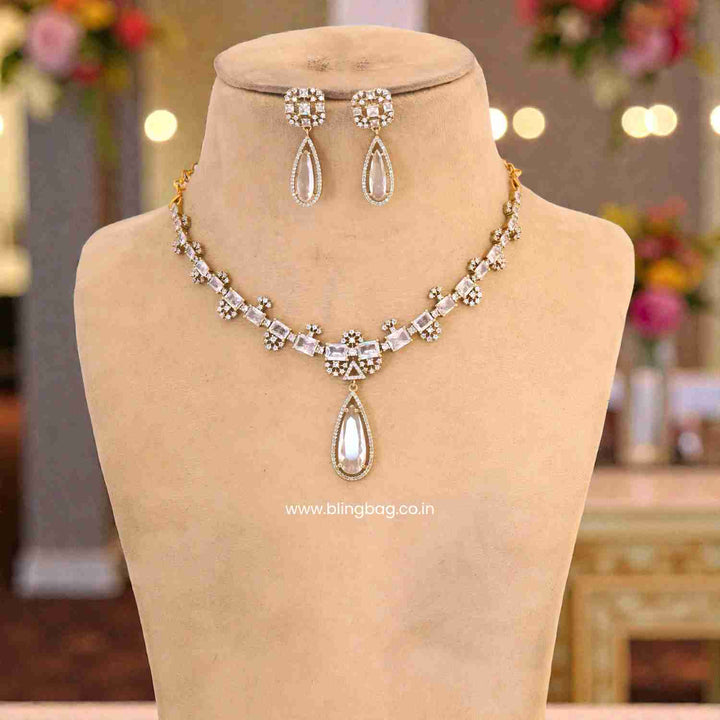 Ivory Alicea Victorian Jewellery Set - New Arrival