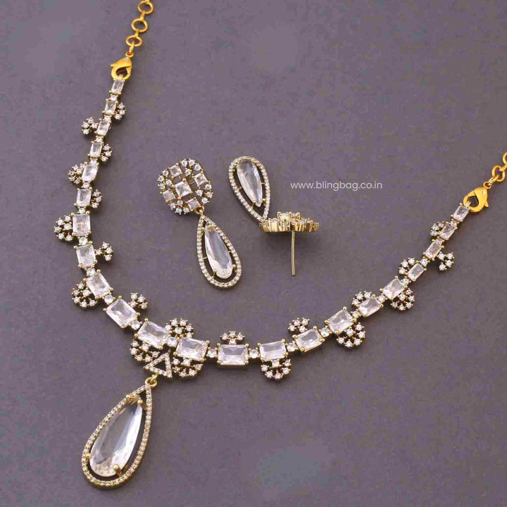 Ivory Alicea Victorian Jewellery Set - New Arrival