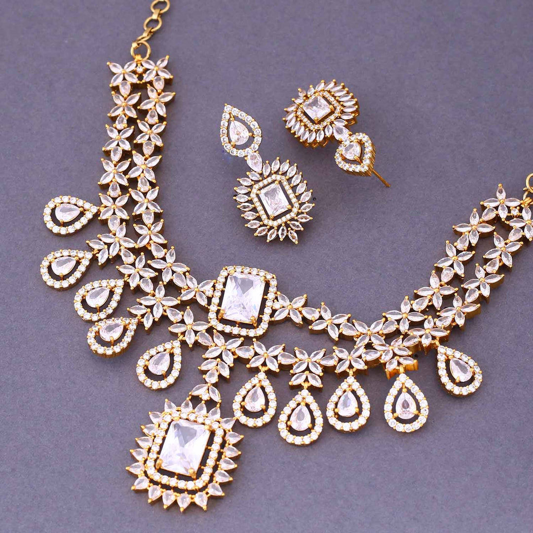 Ivory Althaia Victorian Jewellery Set - New Arrival