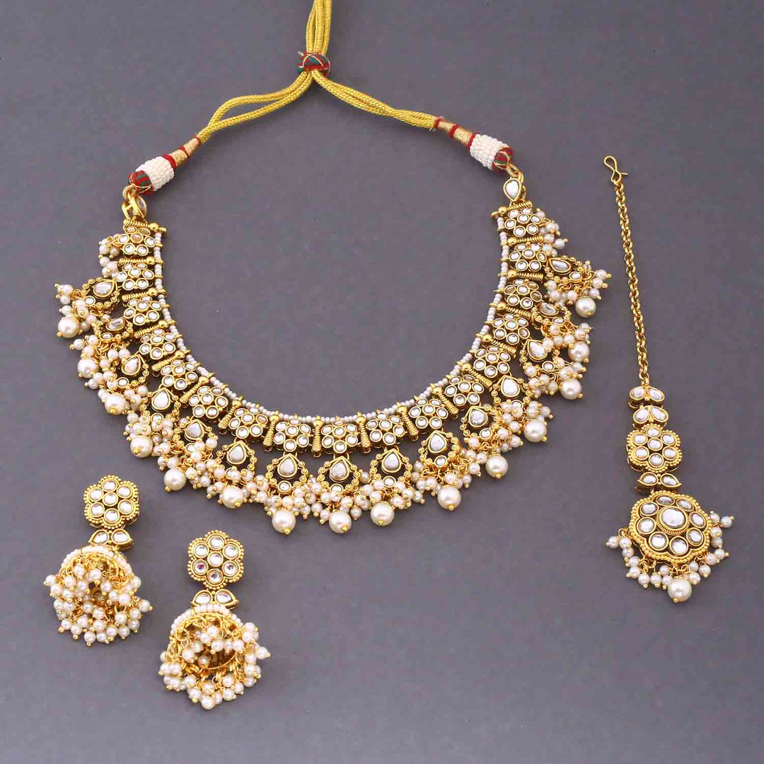 Ivory Amita Kundan Jewellery Set