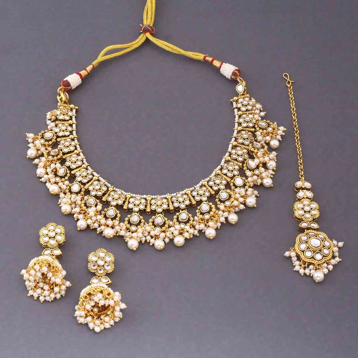 Ivory Amita Kundan Jewellery Set