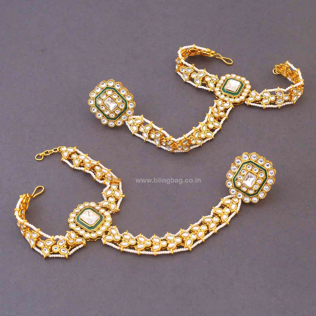Ivory Amruti Kundan Bridal Jewellery Set