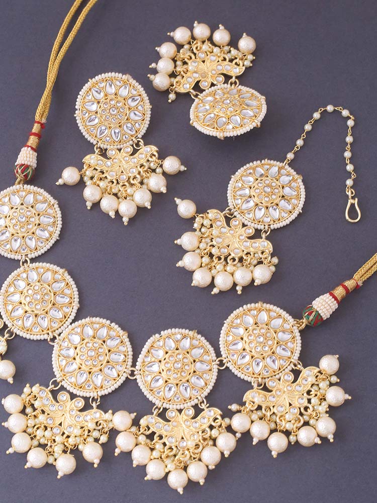 Ivory Aniska Jewellery Set