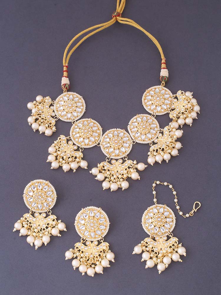 Ivory Aniska Jewellery Set