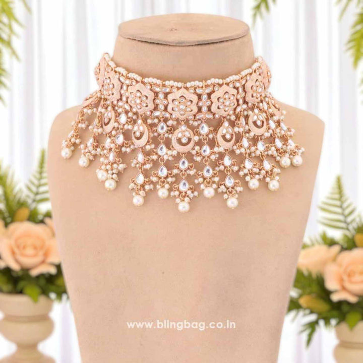 Ivory Ankita Kundan Jewellery Set