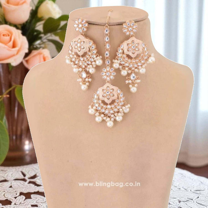 Ivory Ankita Kundan Jewellery Set