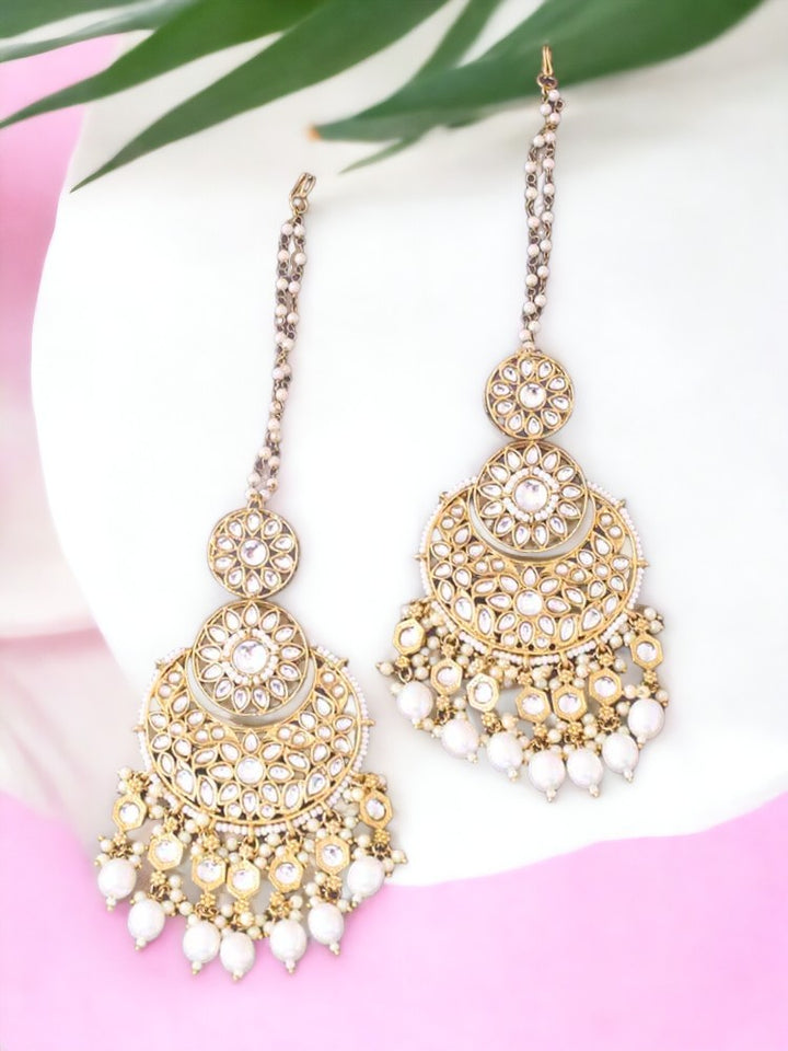 Ivory Anvesha Chaandbalis