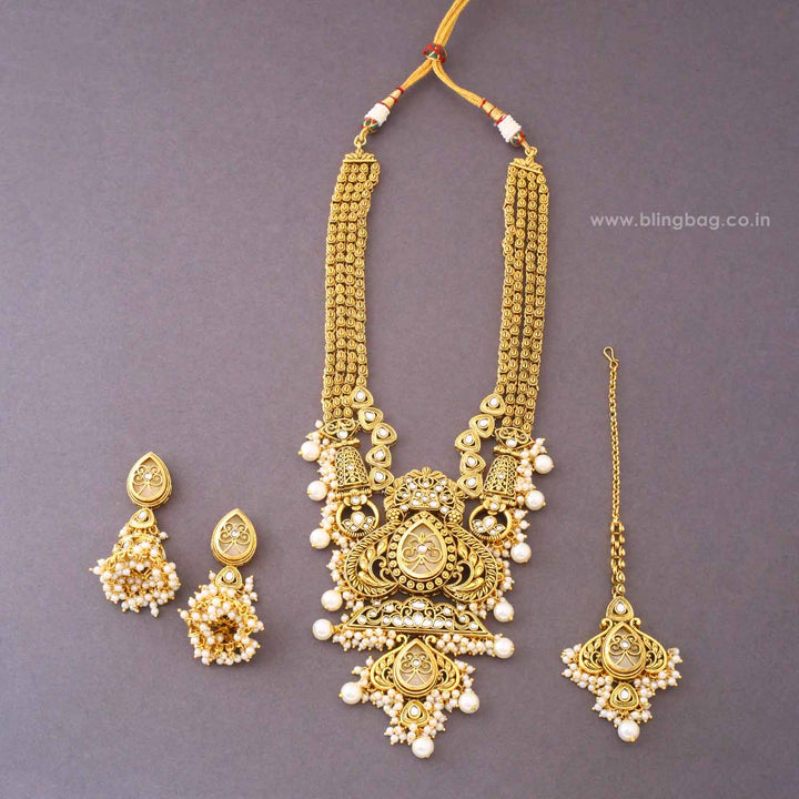 Ivory Anvitha Kundan Jewellery Set - New Arrival