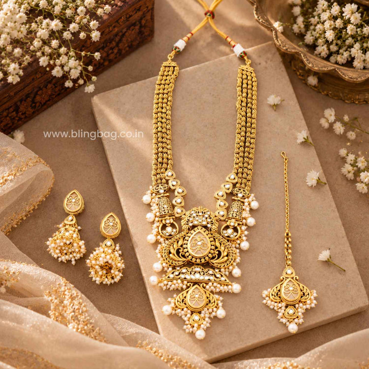 Ivory Anvitha Kundan Jewellery Set - New Arrival