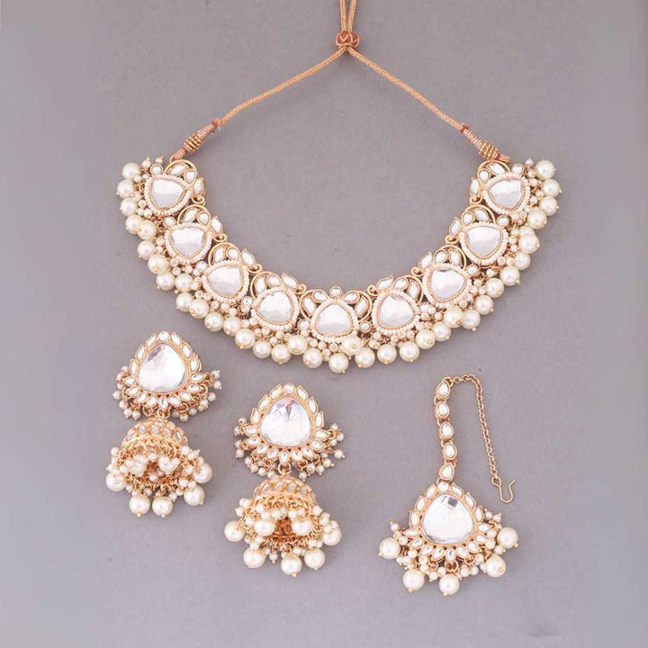 Ivory Apurna Kundan Jewellery Set