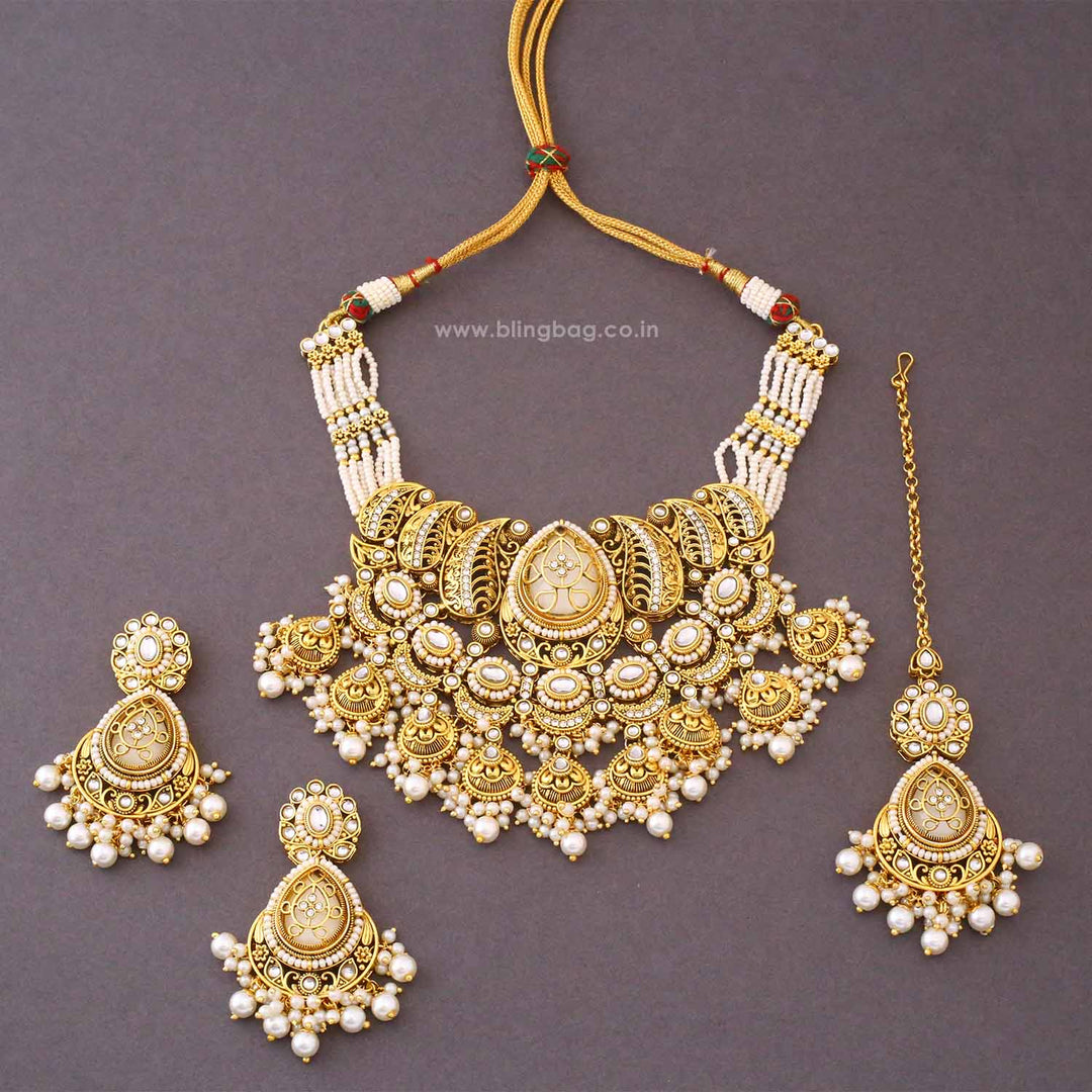 Ivory Aranya Kundan Jewellery Set - New Arrival