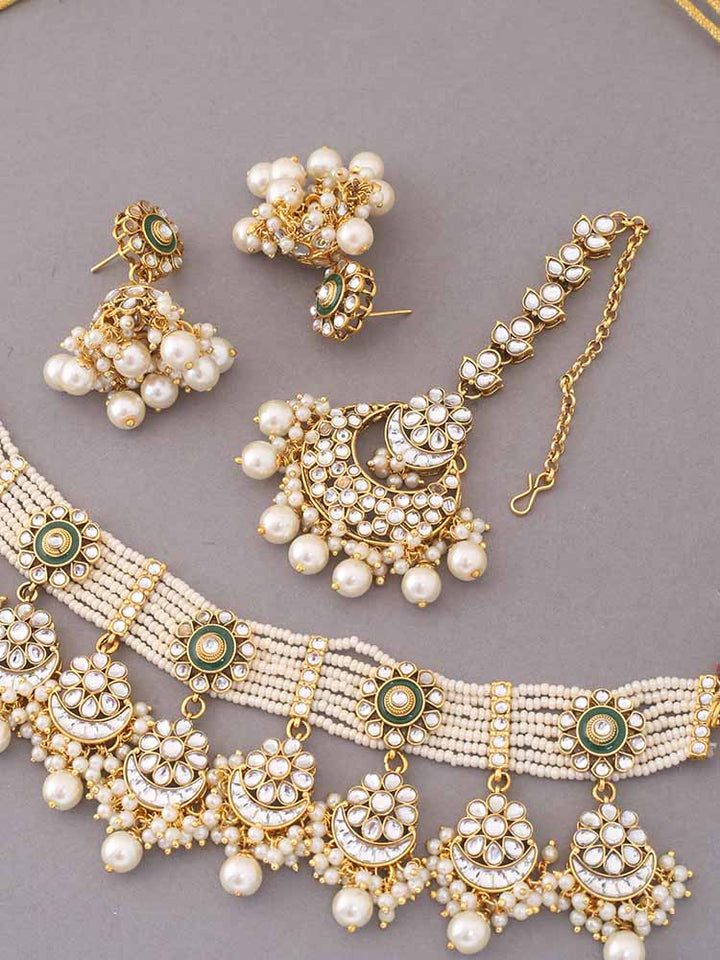 Ivory Arnam Jewellery Set