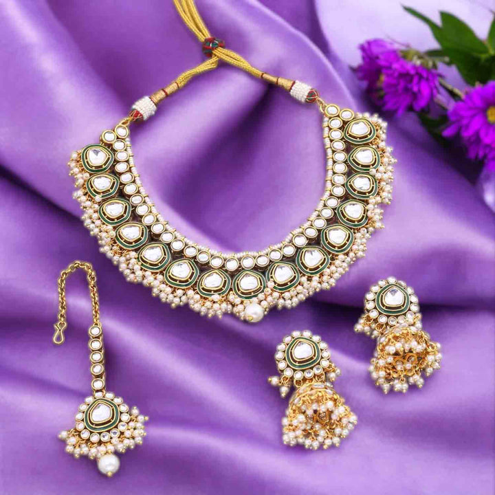 Ivory Arohi Kundan Jewellery Set