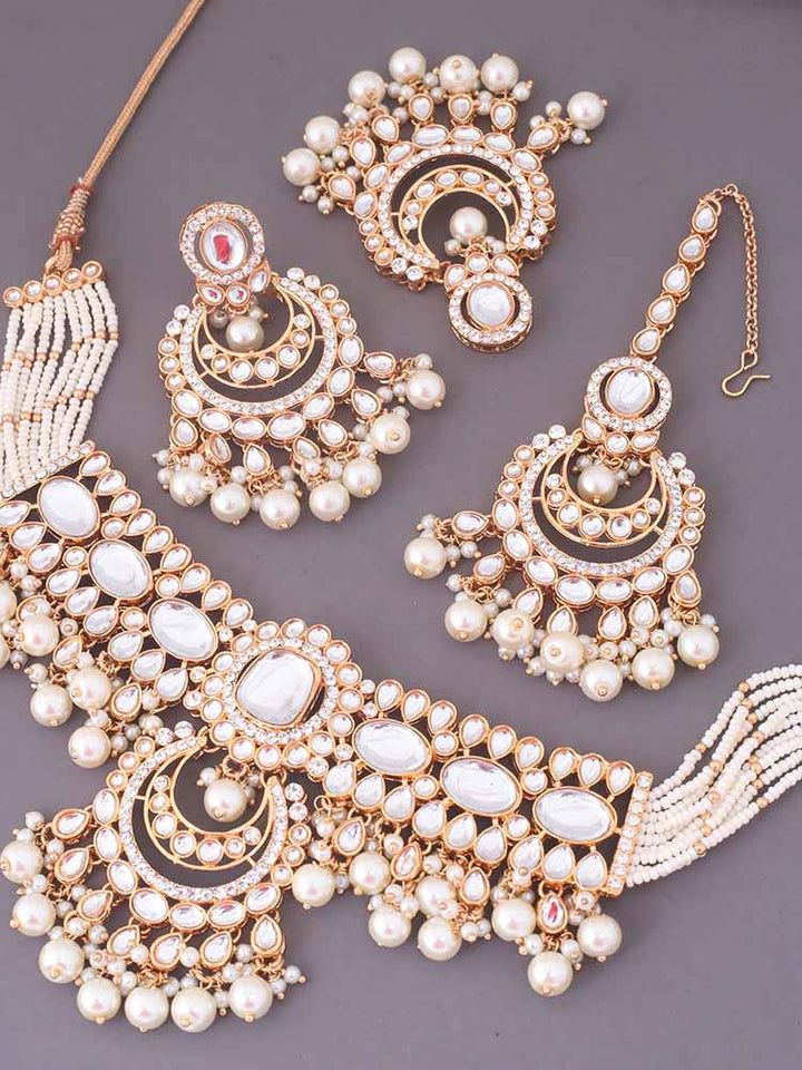 Ivory Arpani Kundan Jewellery Set