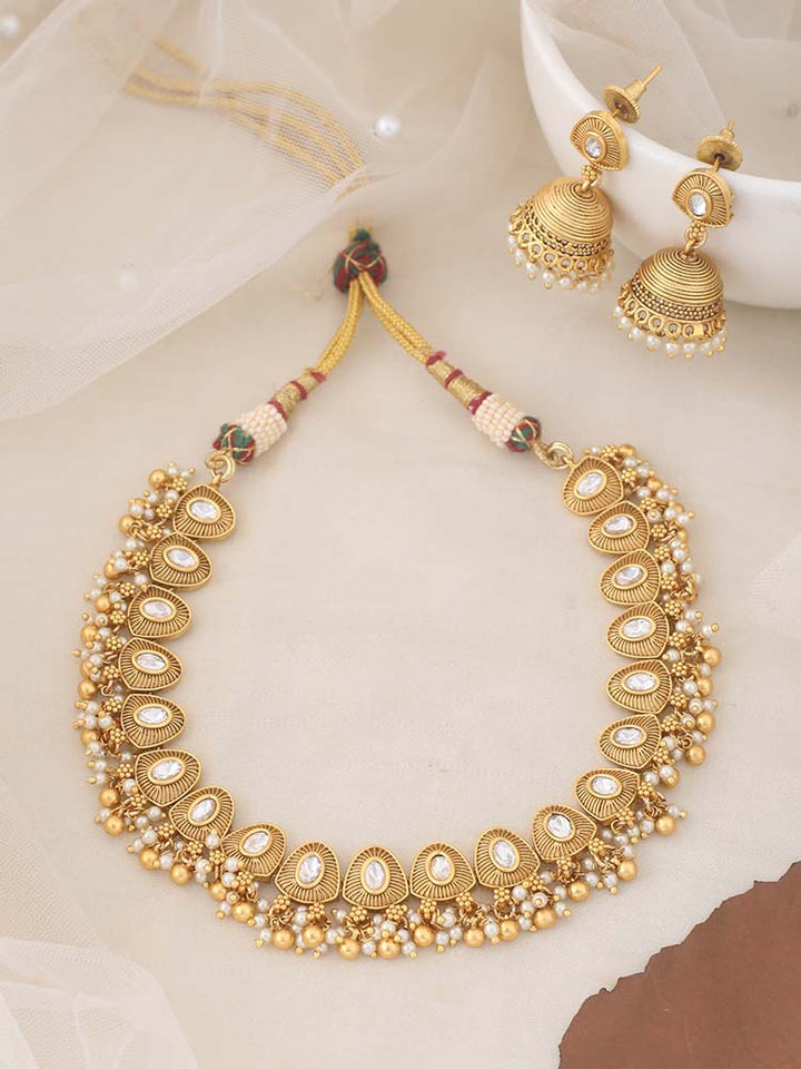 Ivory Ashavari Jewellery Set
