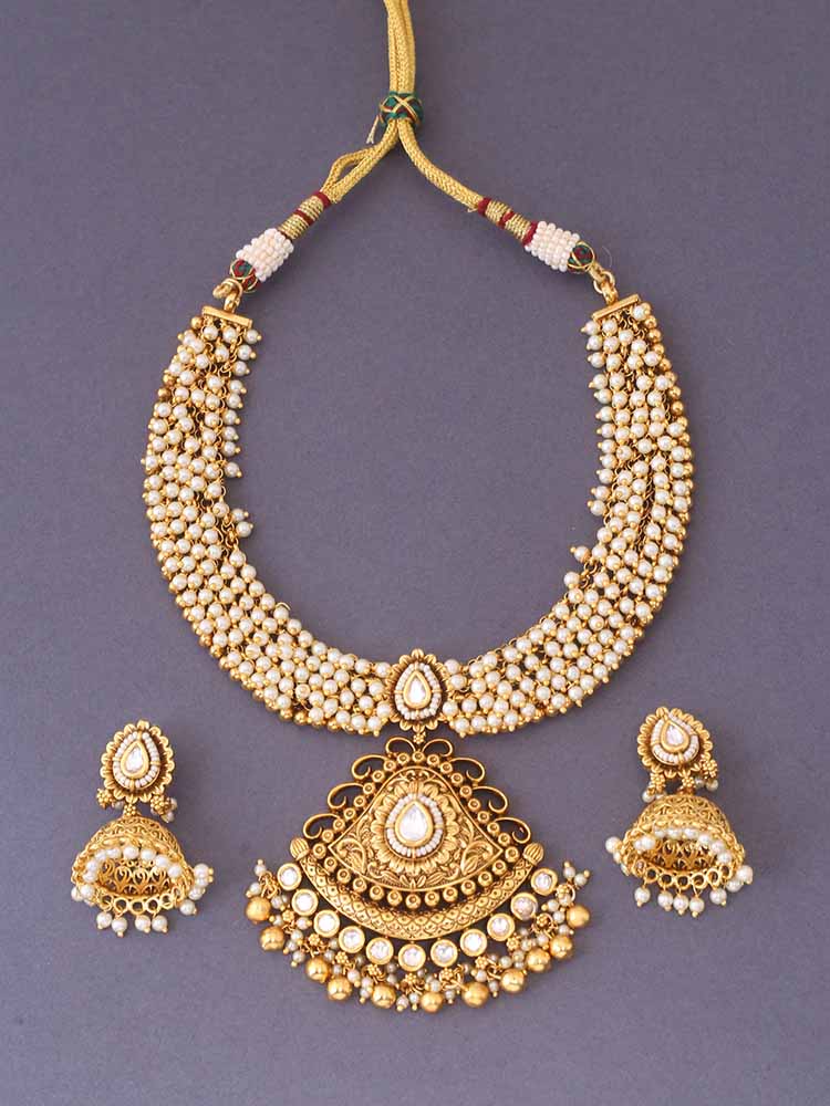 Golden Athulya Rajwadi Set