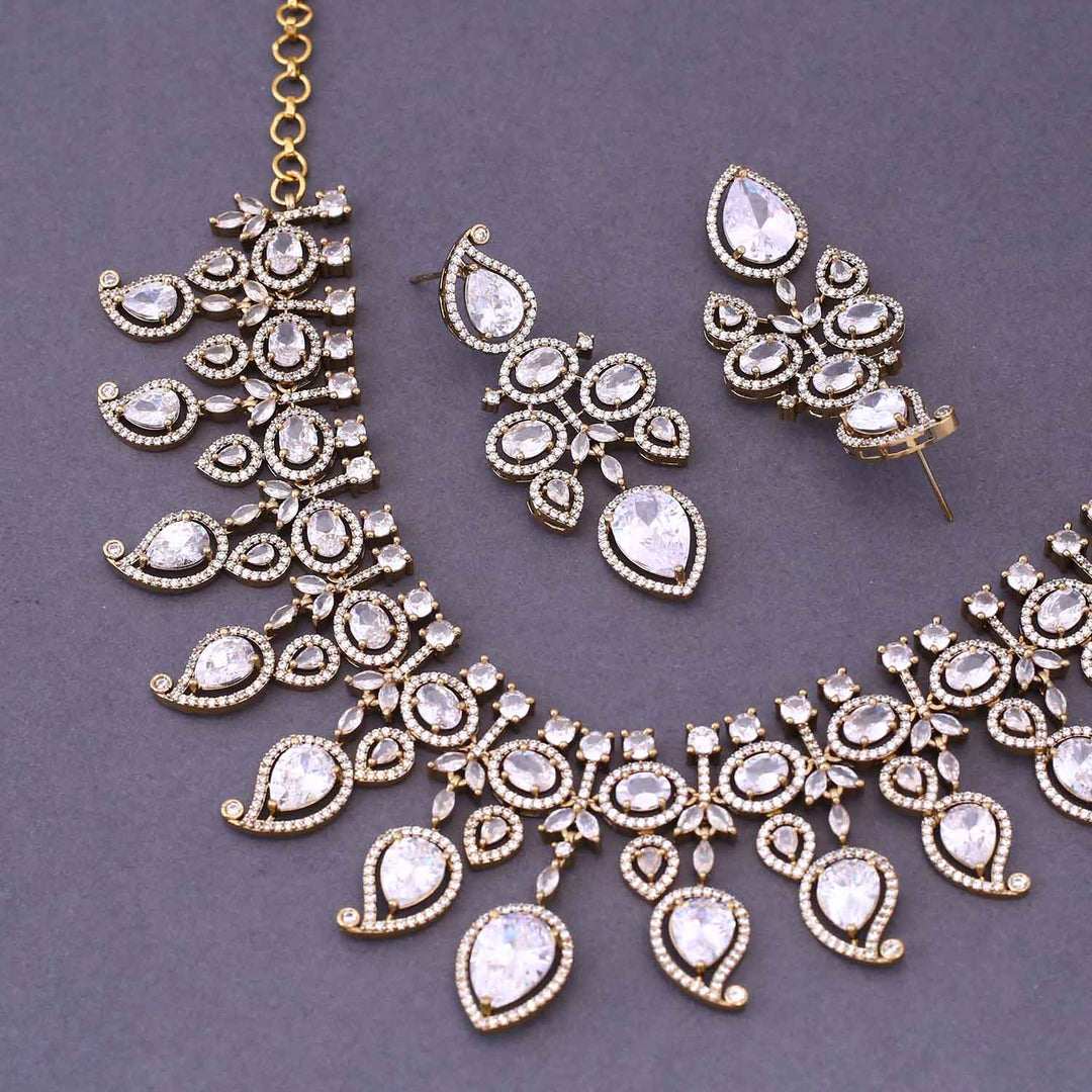 Ivory Atina Victorian Jewellery Set - New Arrival