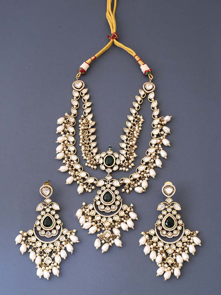 Ivory Aubrie Victorian Jewellery Set - New Arrival