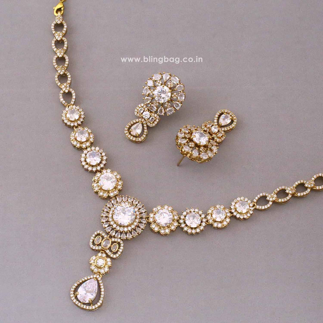 Ivory Avajoy Victorian Jewellery Set - New Arrival